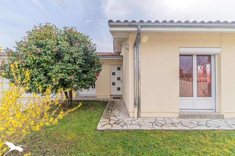 Vente Maison LE HAILLAN - 4 pièces -82 m² - (33185)