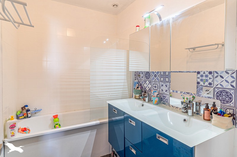 Vente Maison LE HAILLAN - 5 pièces -100 m² - (33185)