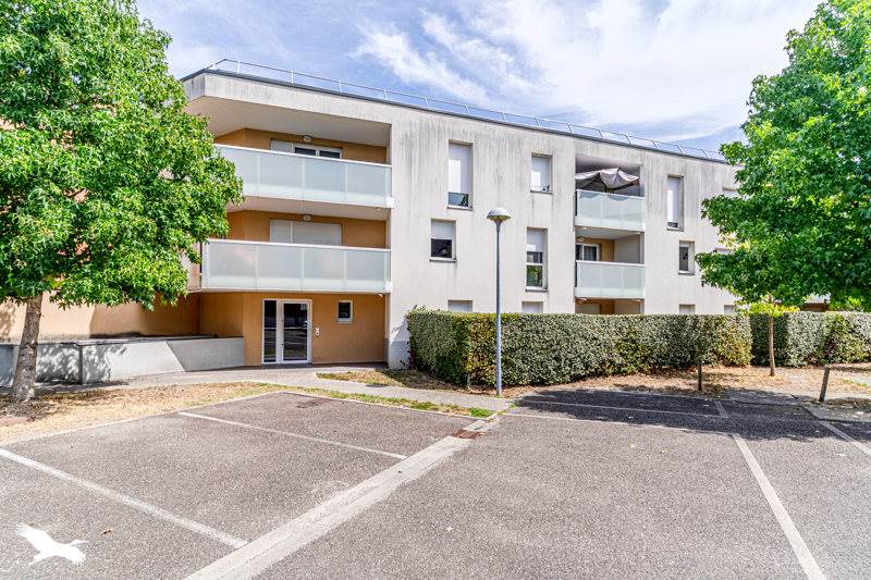 Vente Appartement LE HAILLAN - 2 pièces -48 m² - (33185)