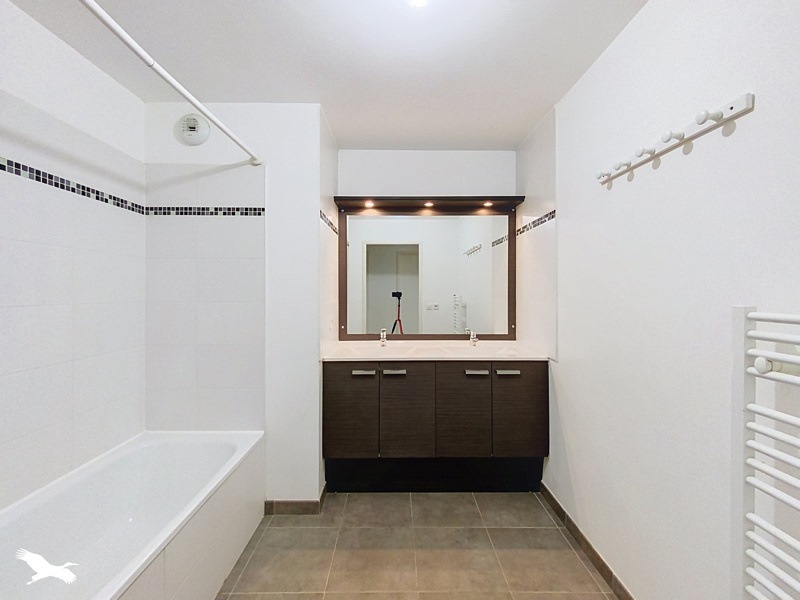 Vente Appartement LE HAILLAN - 4 pièces -95 m² - (33185)