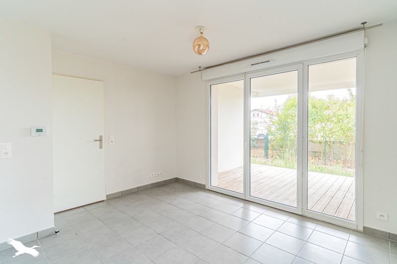 Vente Appartement LE HAILLAN - 2 pièces -44 m² - (33185)