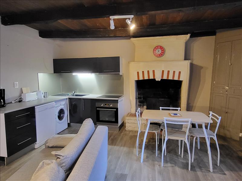 Vente Immeuble JONZAC - -  137 m² - (17500)