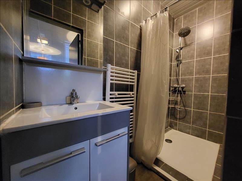 Vente Immeuble JONZAC - -  137 m² - (17500)