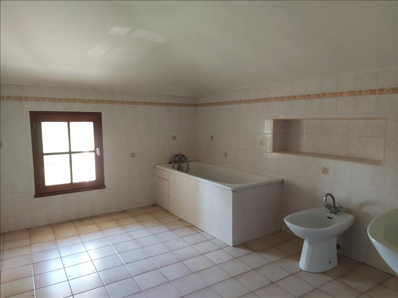 Vente Maison REAUX SUR TREFLE - 3 pièces -103 m² - (17500)