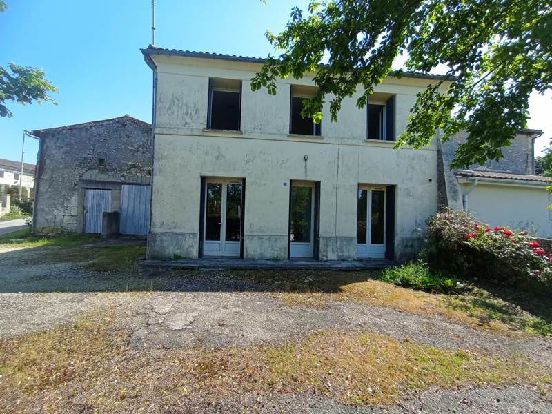 Vente Maison ST GERMAIN DE LUSIGNAN - 4 pièces -110 m² - (17500)