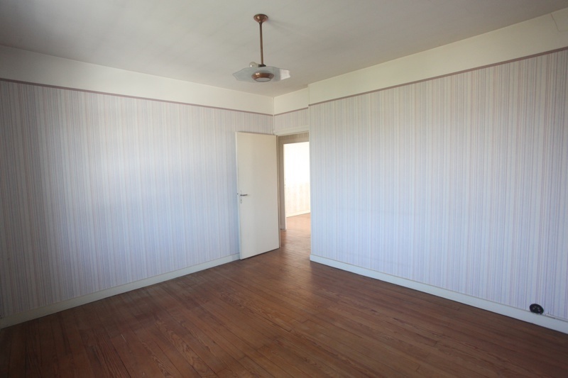 Vente Maison JONZAC - 6 pièces -134 m² - (17500)
