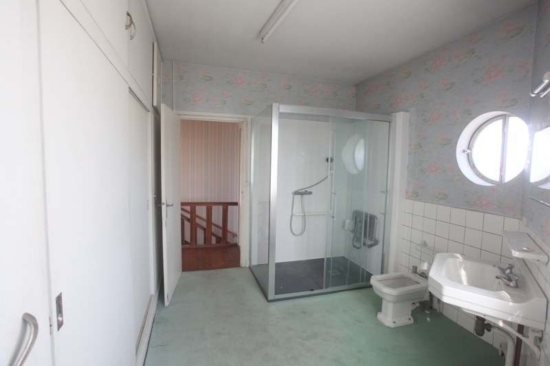 Vente Maison JONZAC - 6 pièces -134 m² - (17500)