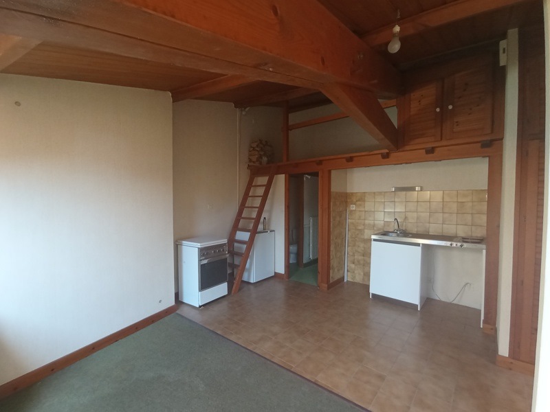Vente Immeuble JONZAC - -  240 m² - (17500)
