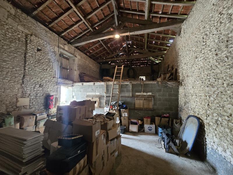 Vente Maison ST CIERS CHAMPAGNE - 3 pièces -95 m² - (17520)