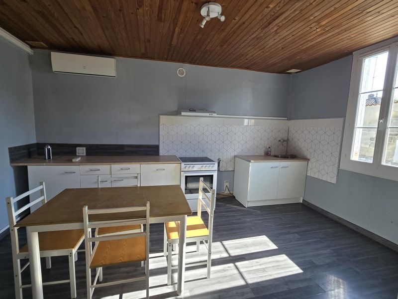 Vente Immeuble JONZAC - -  231 m² - (17500)