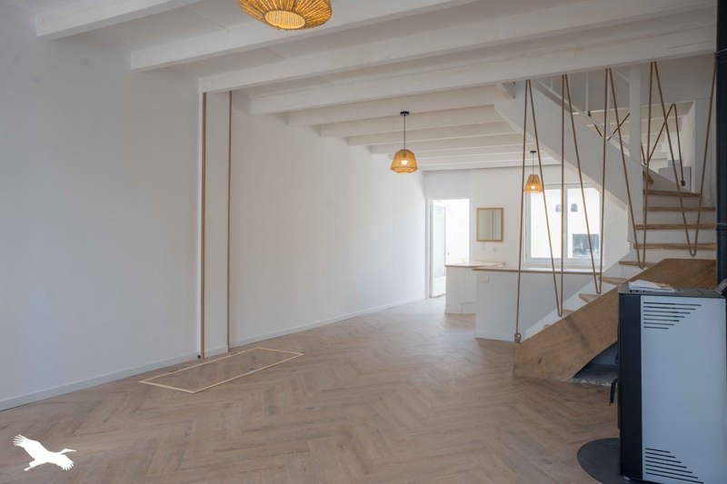 Vente Maison JONZAC - 3 pièces -80 m² - (17500)