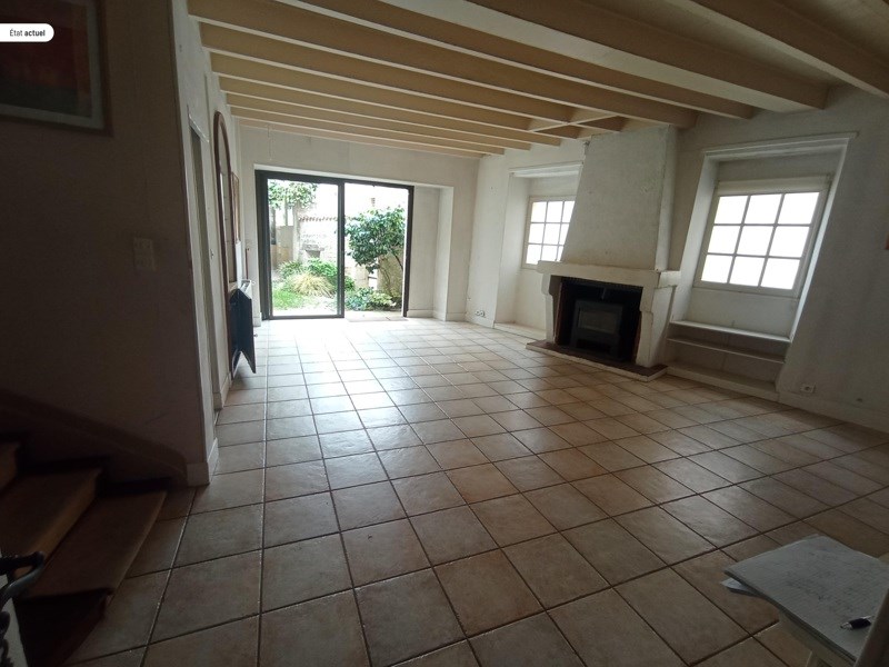 Vente Maison JONZAC - 7 pièces -300 m² - (17500)