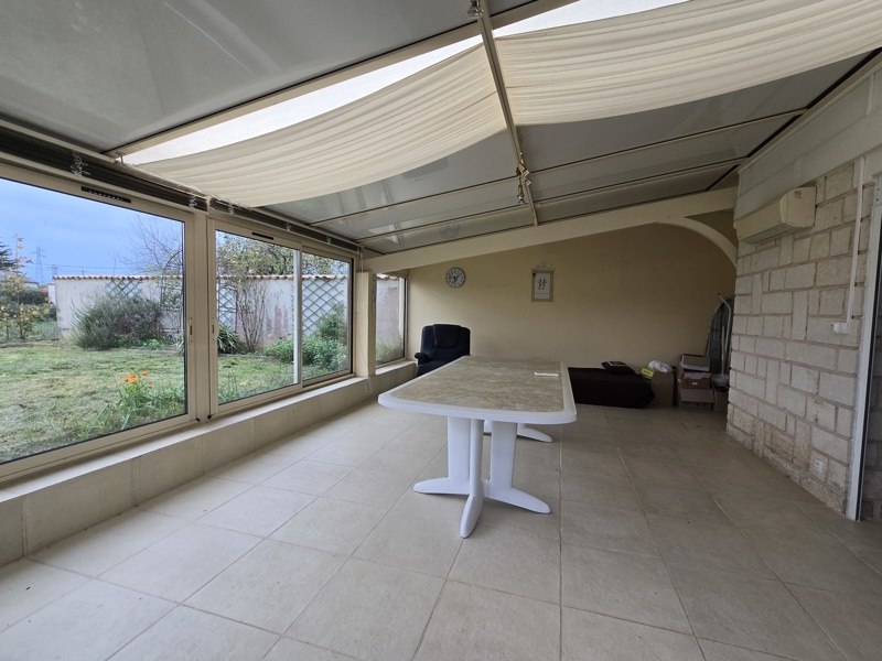 Vente Maison JONZAC - 6 pièces -179 m² - (17500)