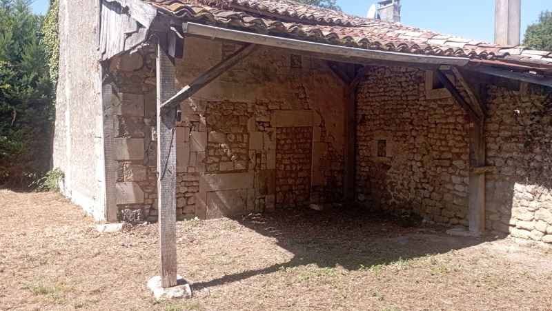 Vente Grange ST HILAIRE DU BOIS - 1 pièce -95 m² - (17500)