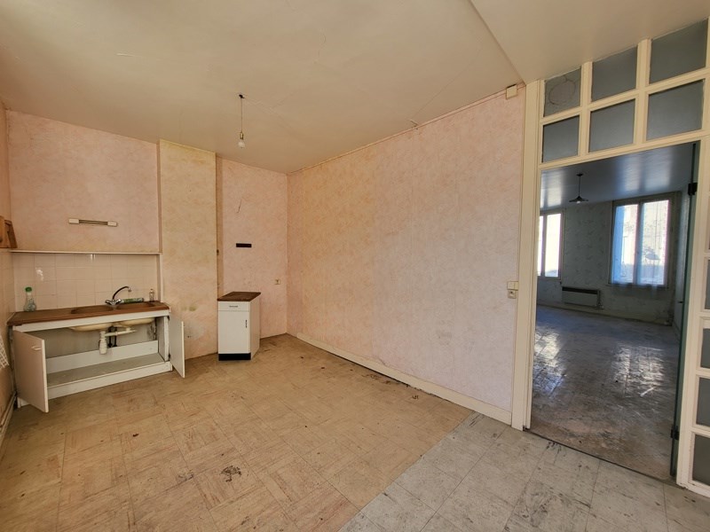 Vente Immeuble JONZAC - -  250 m² - (17500)