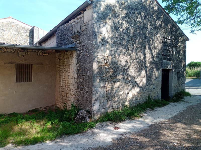 Vente Grange JONZAC - 5 pièces -160 m² - (17500)