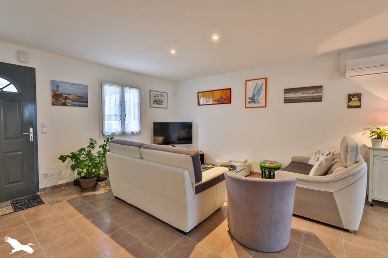 Vente Maison ARCHIAC - 6 pièces -122 m² - (17520)