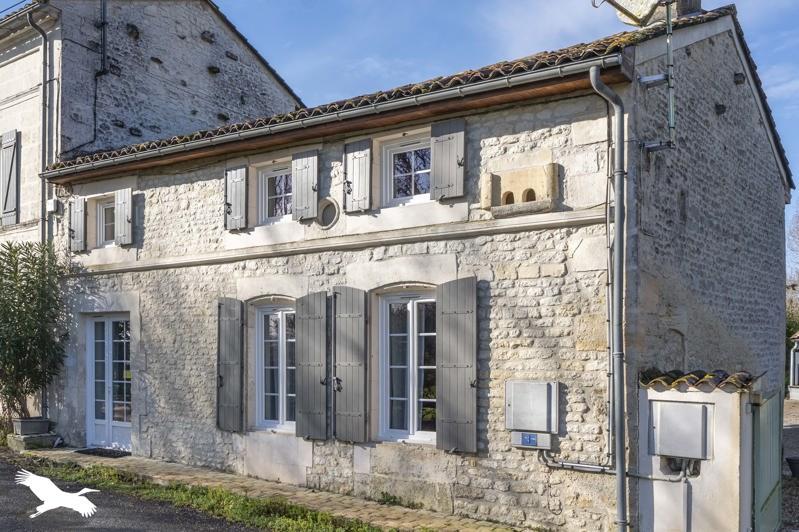 Vente Maison CLAM - 4 pièces -98 m² - (17500)