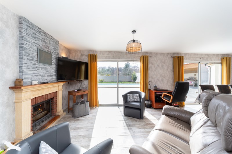 Vente Maison ST GENIS DE SAINTONGE - 4 pièces -109 m² - (17240)