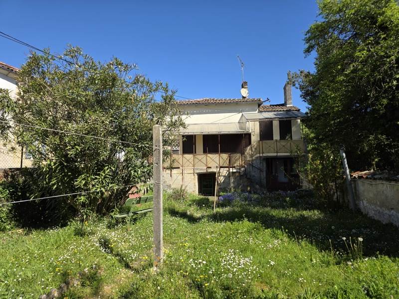 Vente Maison JONZAC - 3 pièces -50 m² - (17500)