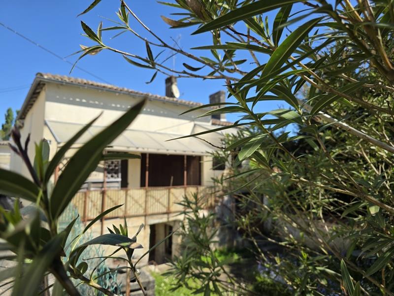 Vente Maison JONZAC - 3 pièces -50 m² - (17500)