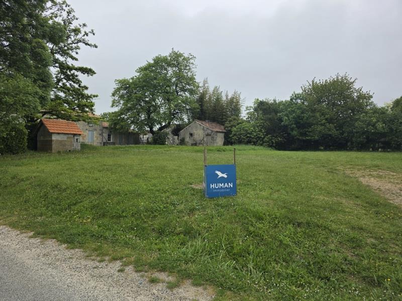 Vente Terrain JONZAC - -698 m² - (17500)