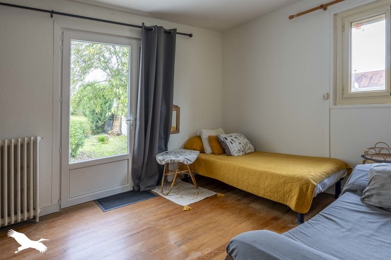 Vente Maison JONZAC - 7 pièces -132 m² - (17500)