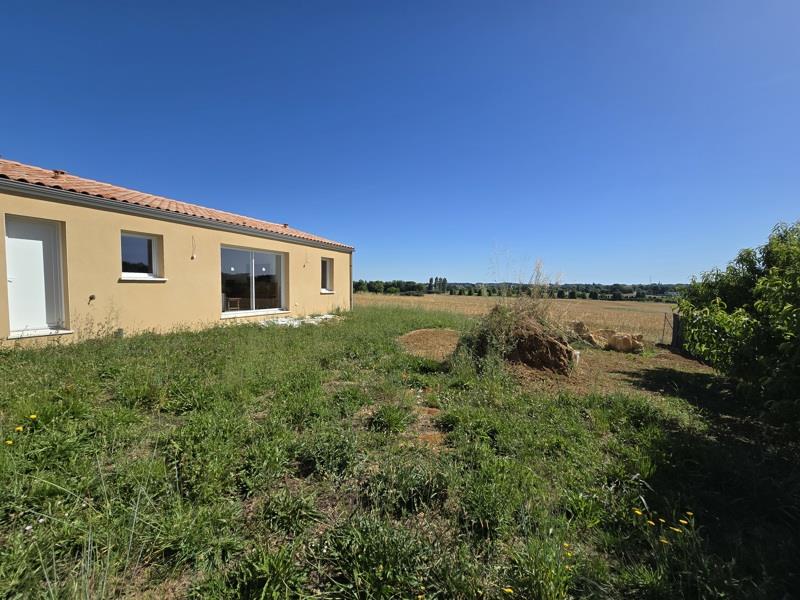 Vente Maison ST SIMON DE BORDES - 4 pièces -90 m² - (17500)