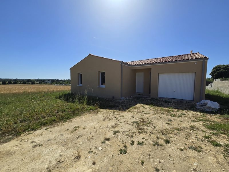 Vente Maison ST SIMON DE BORDES - 4 pièces -90 m² - (17500)