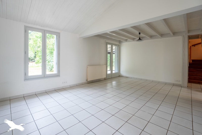 Vente Maison JONZAC - 4 pièces -118 m² - (17500)