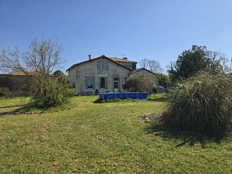Vente Maison CLAM - 3 pièces -79 m² - (17500)