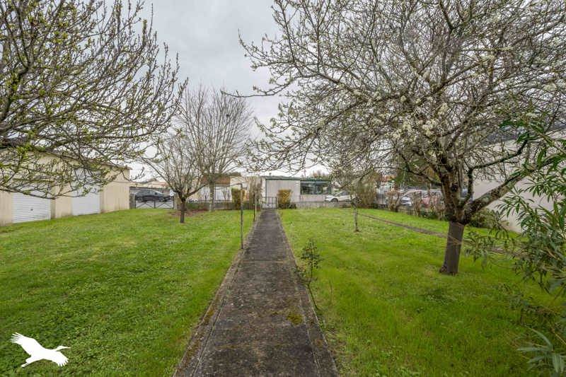 Vente Maison JONZAC - 6 pièces -160 m² - (17500)