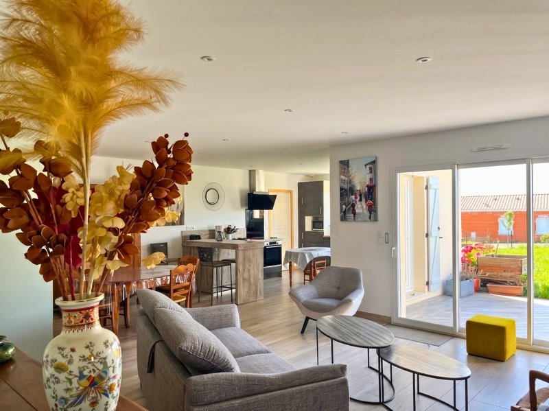 Vente Maison JONZAC - 4 pièces -100 m² - (17500)