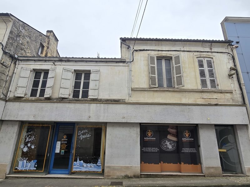 Vente Immeuble JONZAC - -  205 m² - (17500)