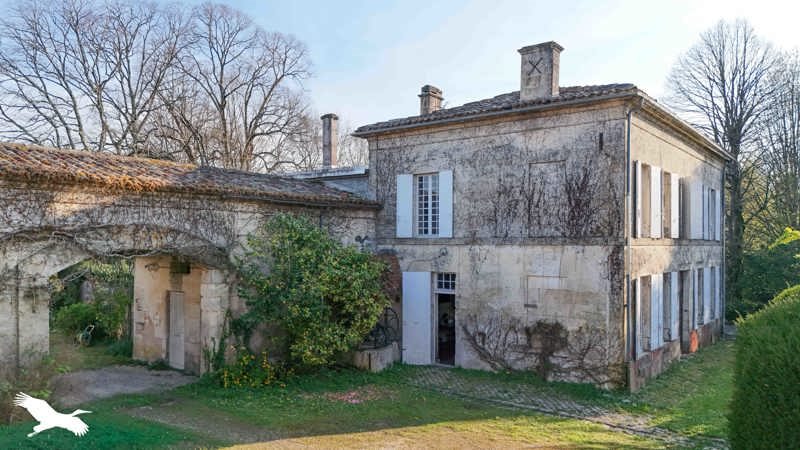 Vente Maison JONZAC 17500 9 pièces - 277 m²