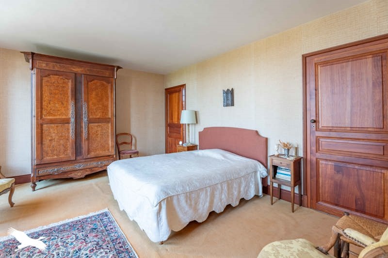 Vente Maison JONZAC - 9 pièces -277 m² - (17500)
