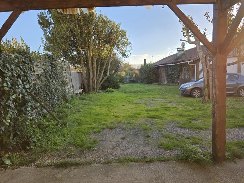 Vente Immeuble JONZAC - -  282 m² - (17500)