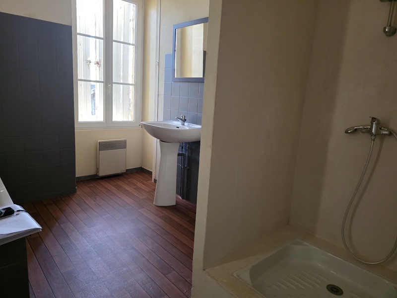 Vente Immeuble JONZAC - -  282 m² - (17500)
