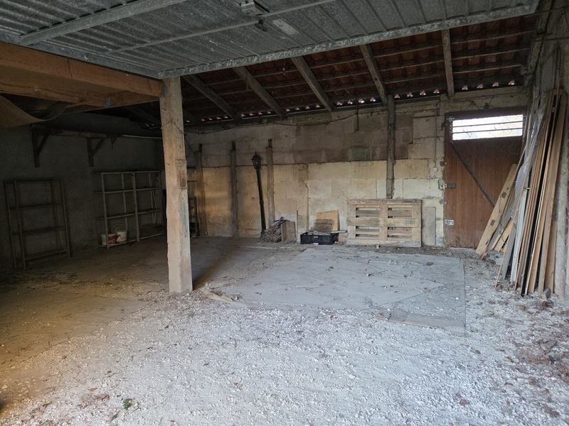 Vente Immeuble JONZAC - -  282 m² - (17500)