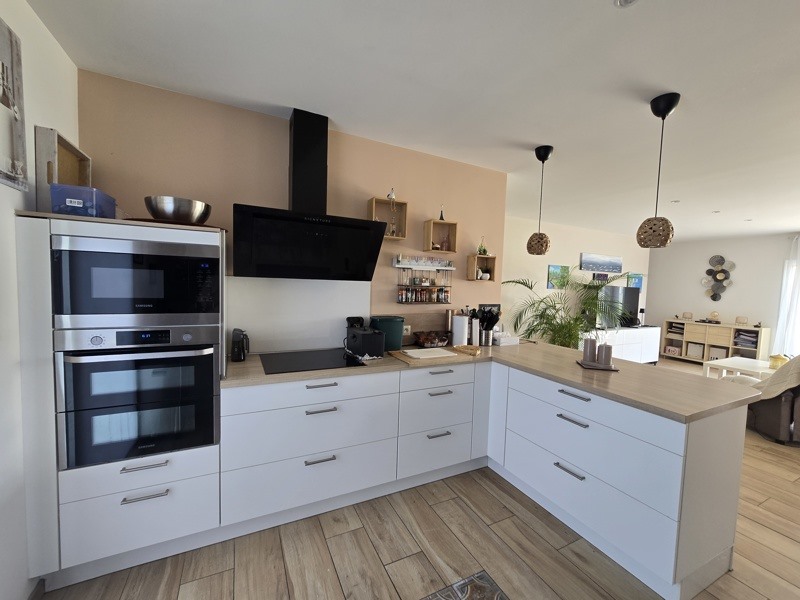 Vente Maison ST GERMAIN DE LUSIGNAN - 8 pièces -205 m² - (17500)