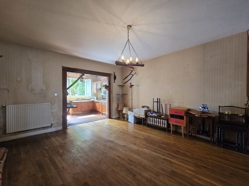Vente Maison ARCHIAC - 8 pièces -205 m² - (17520)