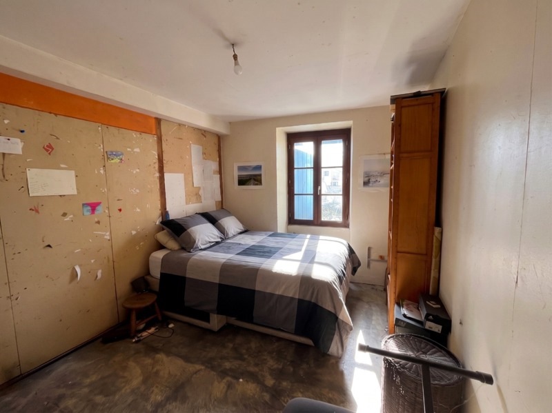 Vente Maison LEOVILLE - 5 pièces -107 m² - (17500)