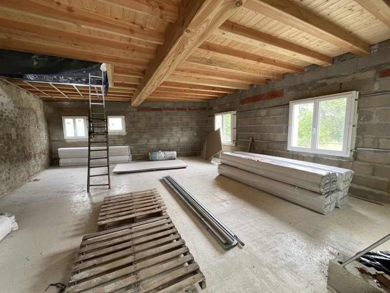 Vente Maison ST GEORGES ANTIGNAC - 5 pièces -135 m² - (17240)
