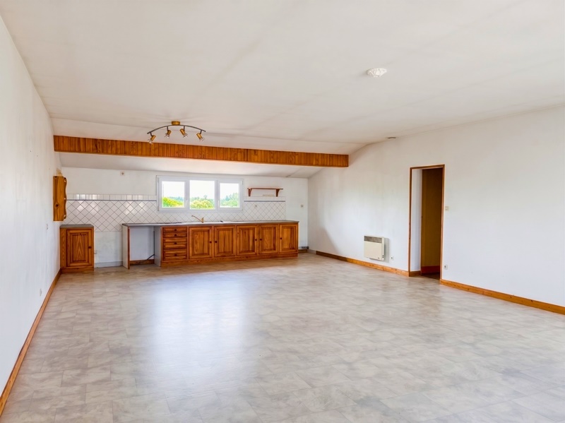 Vente Immeuble JONZAC - -  240 m² - (17500)