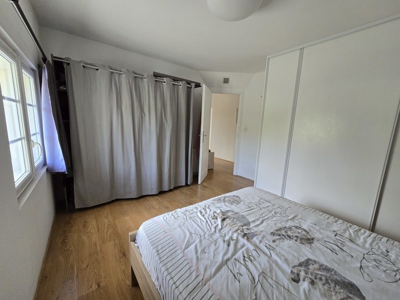 Vente Maison FONTAINES D OZILLAC - 8 pièces -214 m² - (17500)