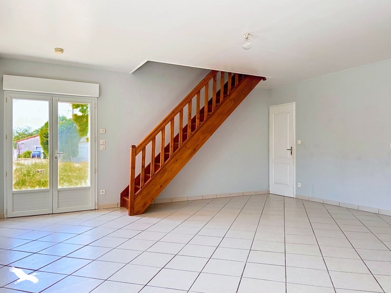 Vente Immeuble CHAMPAGNAC - -  433 m² - (17500)