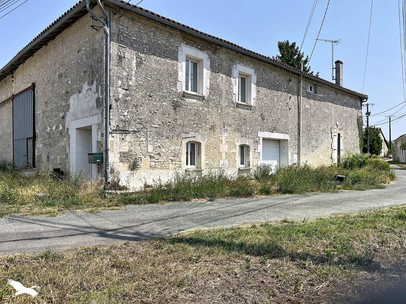 Vente Immeuble CHAMPAGNAC - -  433 m² - (17500)