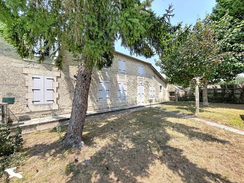 Vente Immeuble CHAMPAGNAC - -  433 m² - (17500)