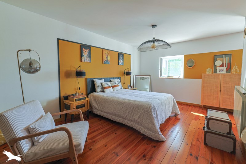 Vente Maison GUITINIERES - 9 pièces -322 m² - (17500)