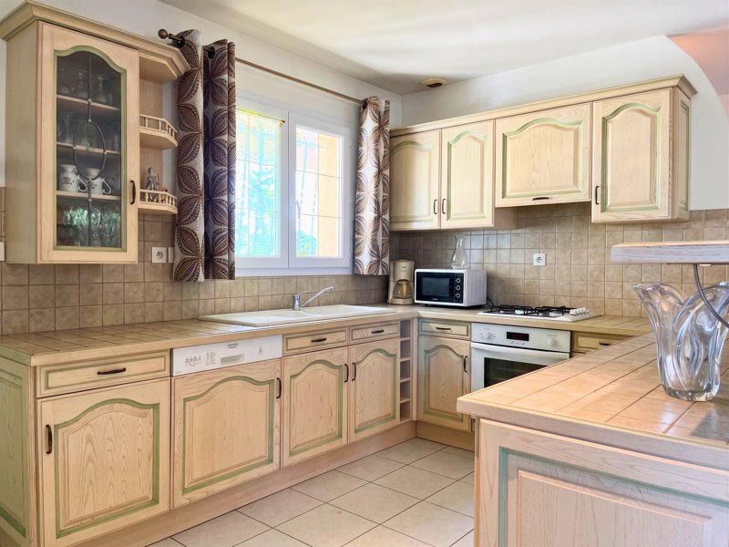 Vente Maison ST MARTIAL DE VITATERNE - 4 pièces -125 m² - (17500)